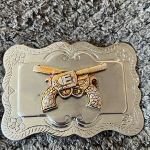 Crossed Pistols Silver and Gold Western Belt Buckle